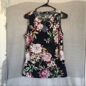 New York & Company Floral Sleeveless Top Size S